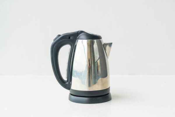 Electric jug kettle